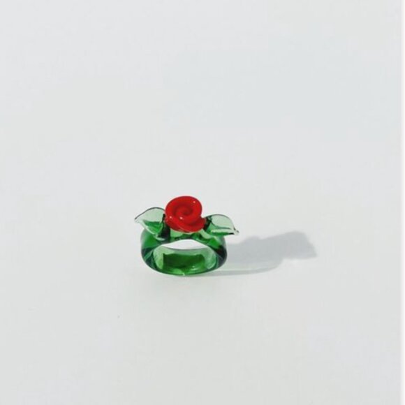 Lisa Says Gah glass rose ring - Picture 1 of 3